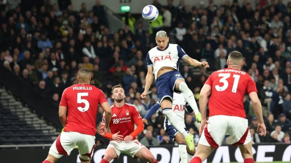 懂球帝请你去看熊猫杯！参与评论有机会获得中国vs韩国门票